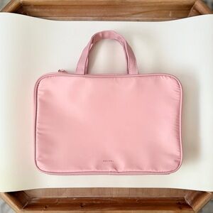 Kestrel Beauty Organizer Cosmetic Bag